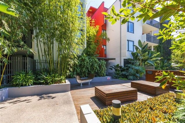 2104/40 Merivale St, QLD 4101