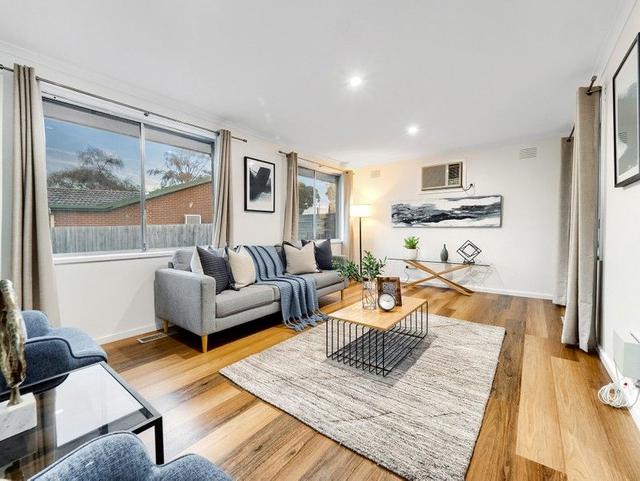8 Valepark Crescent, VIC 3977