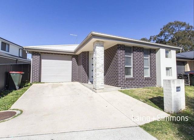 32 Lawler Street, NSW 2760