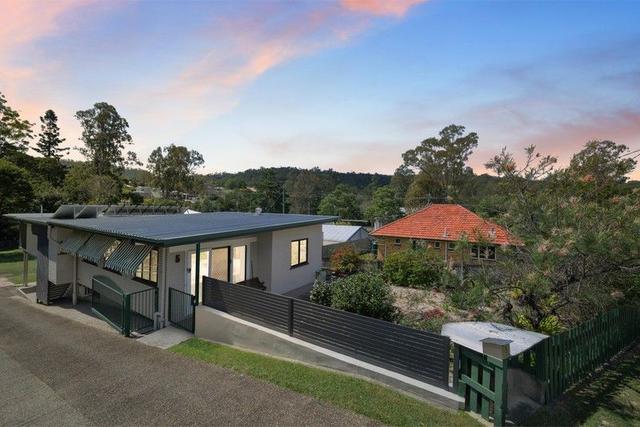 5 Bromwich Street, QLD 4061