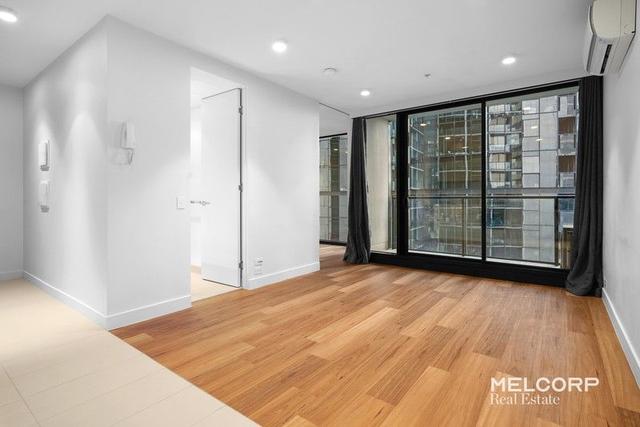 1713/33 Mackenzie Street, VIC 3000