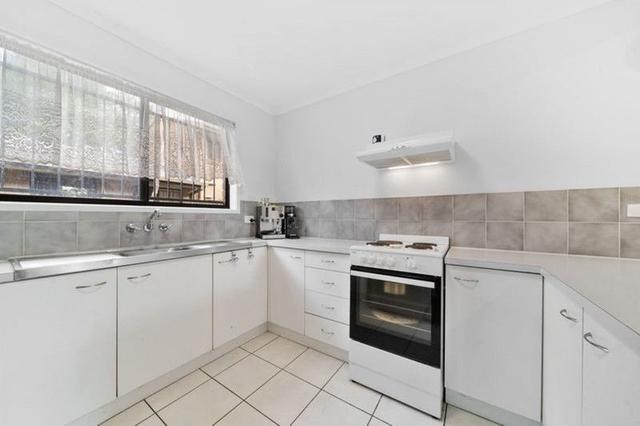 2/8 Cognac Court, QLD 4114