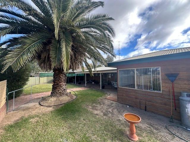25 Henrietta  Street, WA 6302