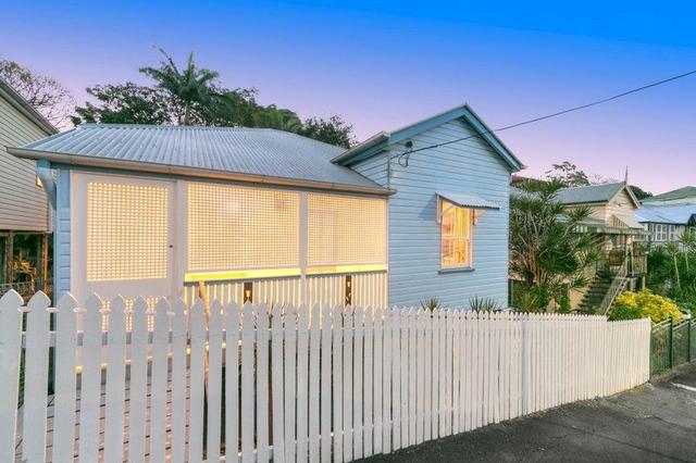 6 Confederate Street, QLD 4059