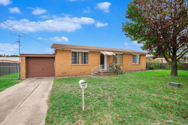 23 Dumaresq Street, NSW 2358