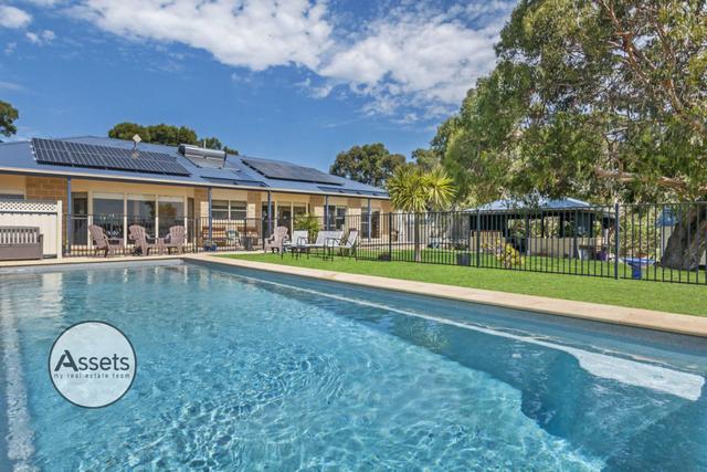 142 Trangmar Street, VIC 3305