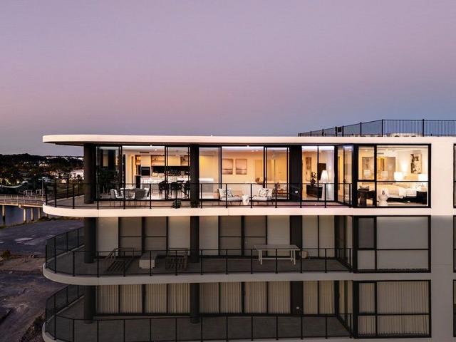 1801/10 Sickle Avenue, QLD 4212