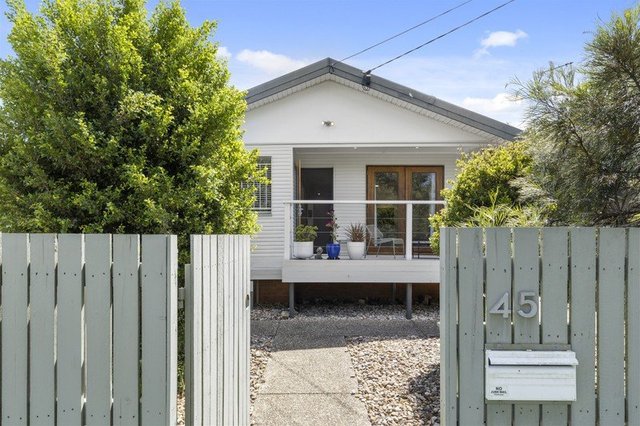 45 Fordham Street, QLD 4012