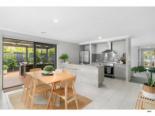 22 Tubular Avenue, VIC 3228