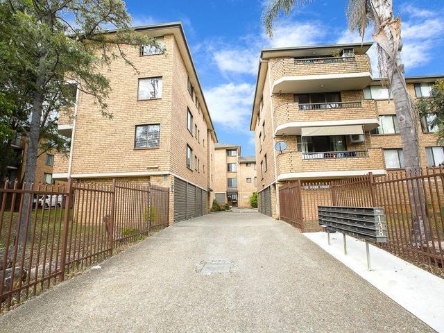 8/138 Moore Street, NSW 2170