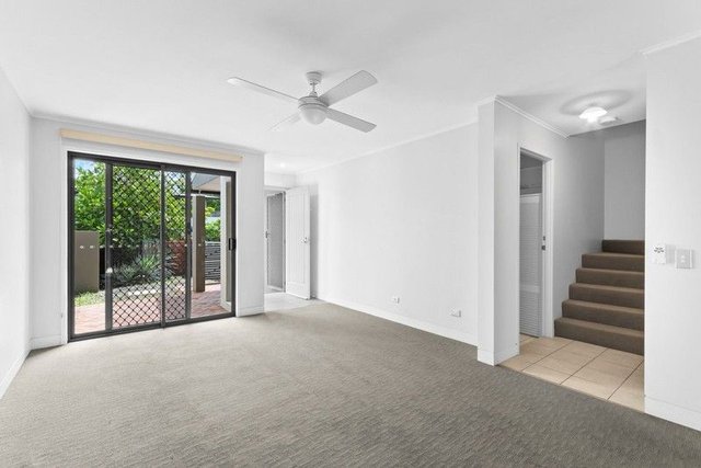 ID:21164453/44 Elystan Road, QLD 4005