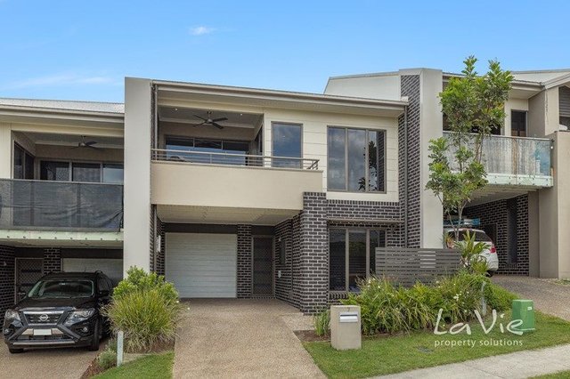 7 Crest Street, QLD 4300