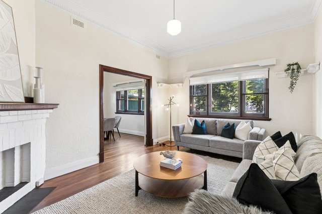58 Kinninmont Avenue, WA 6009