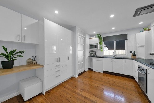 9 Waterhouse Ave, NSW 2330