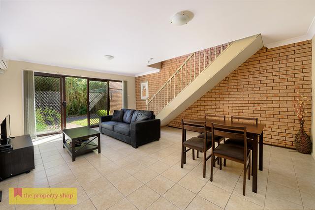 2/170 Church Street, NSW 2850