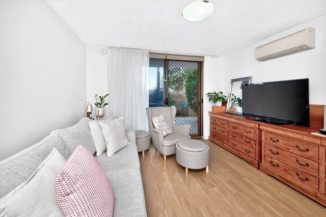 1/1 Hardy Street, WA 6151