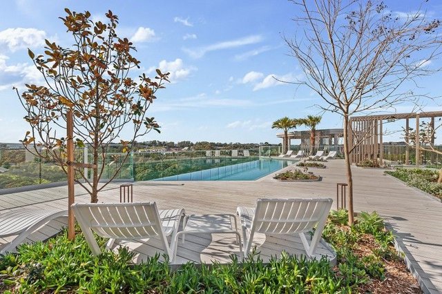 320/9 Spurway Drive, NSW 2153