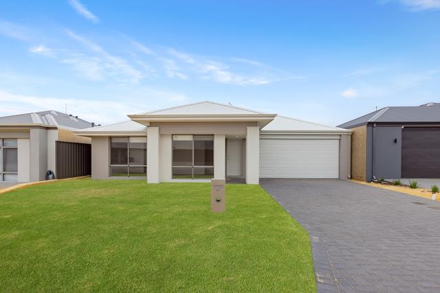 47 Kalbarri Way, WA 6211