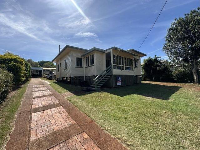 12 McIlwraith Street, QLD 4660