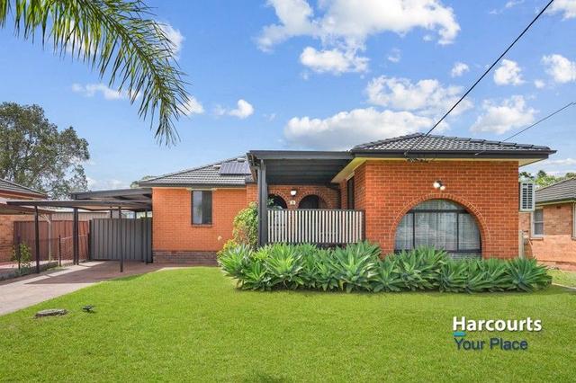 5 Moresby Crescent, NSW 2770