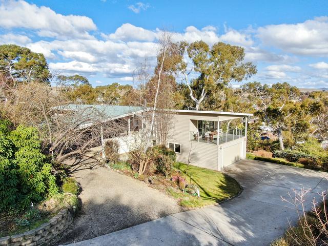 3 Baron Street, NSW 2630