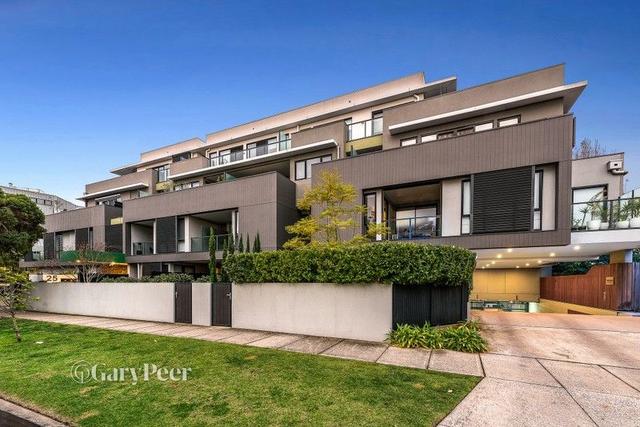 301/25 Truganini Road, VIC 3163