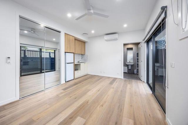 Room 1/13 Pine Street, VIC 3200