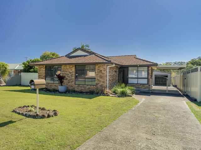 16 Hickory Crescent, NSW 2430