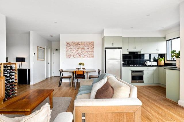 20/374 Lygon Street, VIC 3057