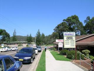 Surf Beach Shops (2004-08-27)