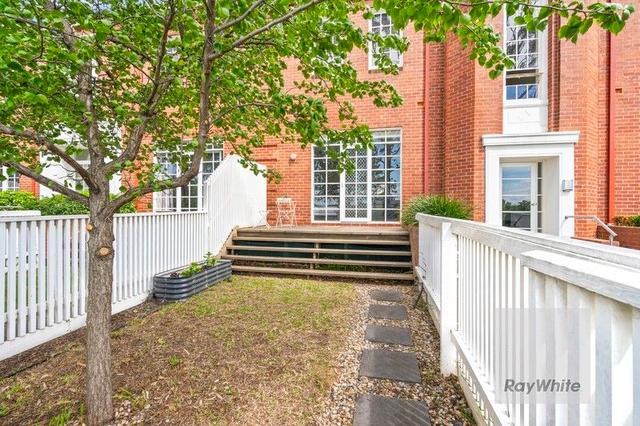 2/40 Linacre Drive, VIC 3083