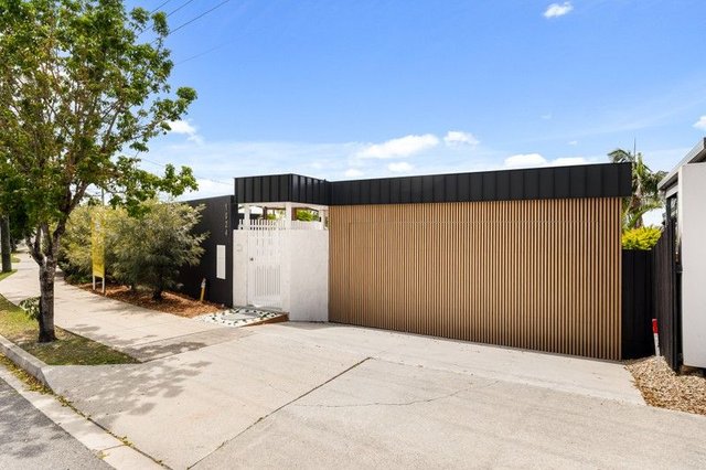 1024 South Pine Road, QLD 4053
