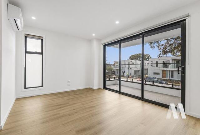 2/297 Oriel Road, VIC 3081