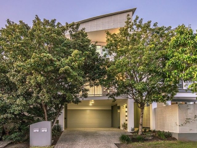 2/13 Carina Peak Drive, QLD 4227