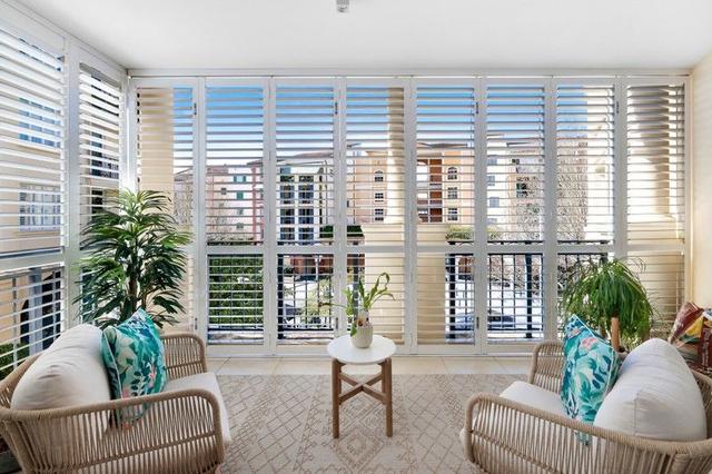 1027/3029 The Boulevarde, QLD 4211