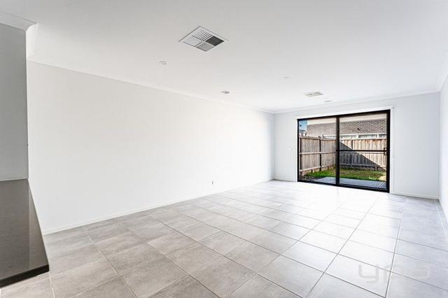 10 Sefton Street, VIC 3024