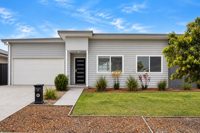 39 Birkdale Circuit, NSW 2540