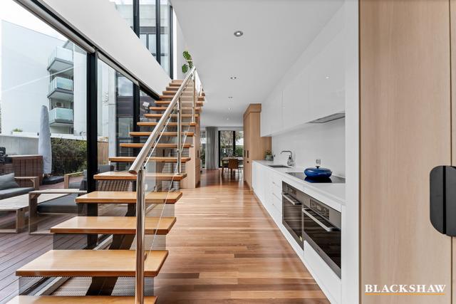 17/43 Hampton Circuit, ACT 2600