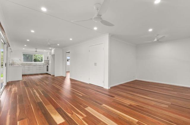 19 a Brook Street, QLD 4053