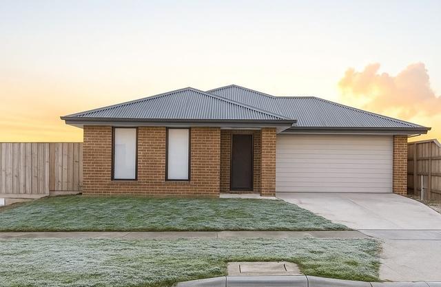 26 Napoleon Boulevard, VIC 3825