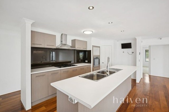 15 Burnsall Way, WA 6065