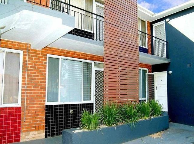 8/355 Blackshaws Road, VIC 3025