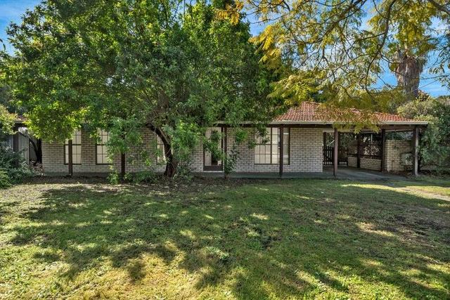 1 Adenandra Way, WA 6024