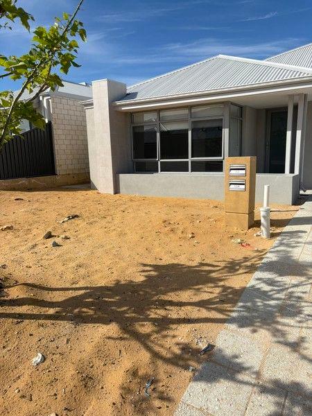 10 Simbel Street, WA 6171