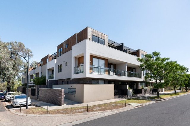 31/2-10 Monckton Place, VIC 3023