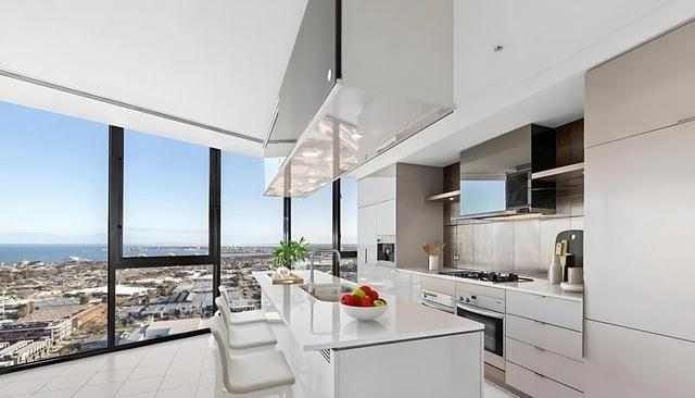 4002/90 Lorimer Street, VIC 3008