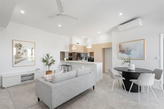 2/105 Chestnut Street, QLD 4178