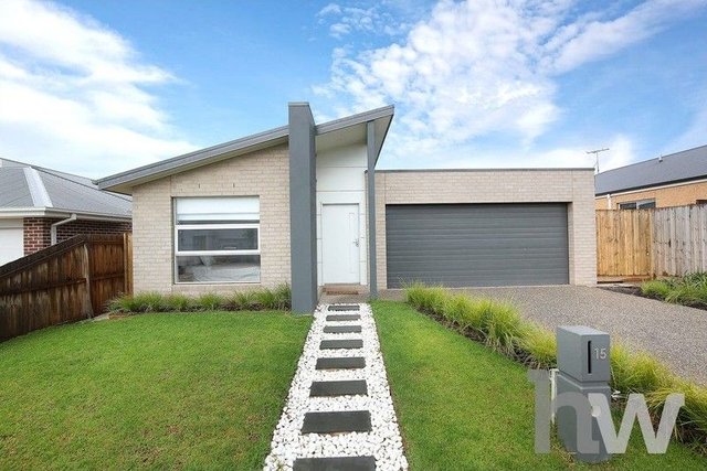 15 Trader St, VIC 3226