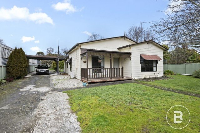 17 Warburton Street, VIC 3373