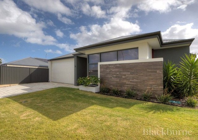 36 Paluma Grove, WA 6035